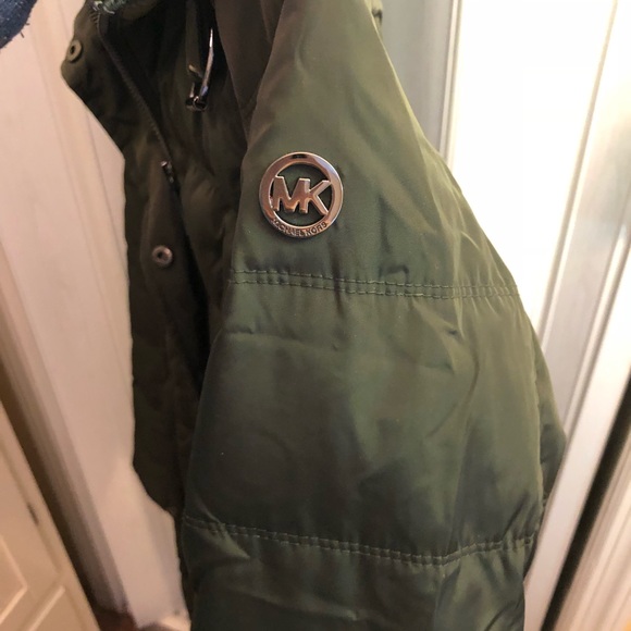 Michael Kors woman’s coat - Picture 3 of 7